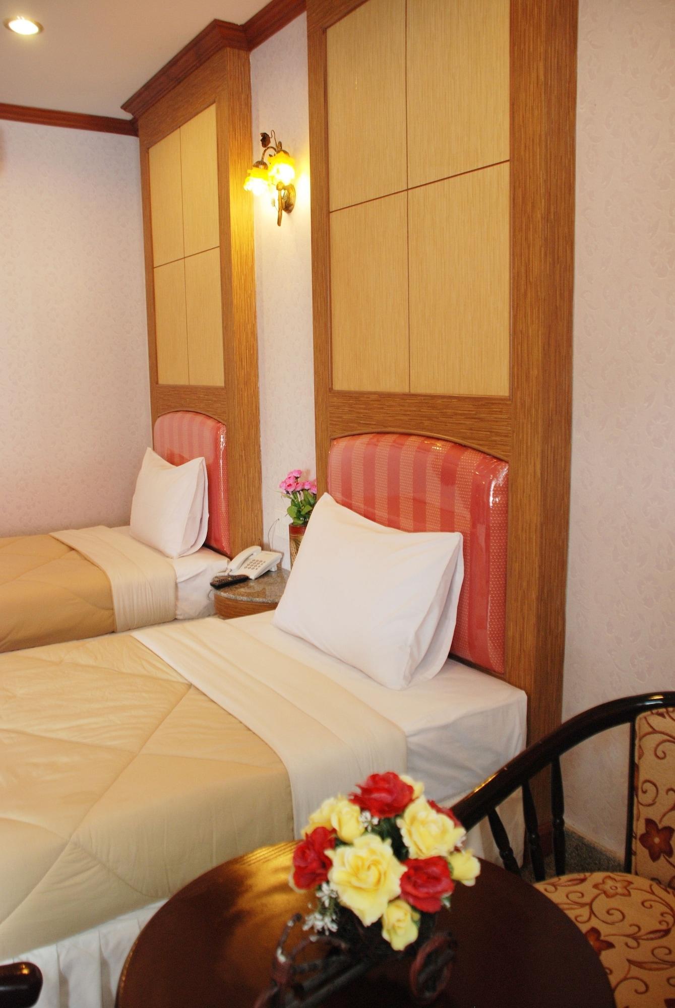 Martina Hotel Surin Exterior foto